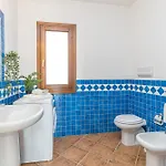 Apartmanhotel Le Dimore Di Nettuno 4*