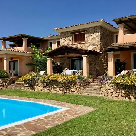 Le Dimore Di Nettuno Aparthotel 4*