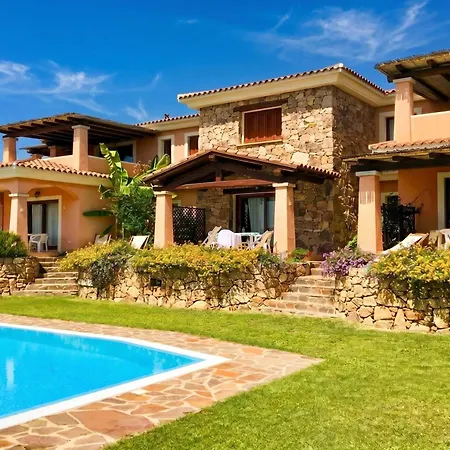 Apartmanhotel Le Dimore Di Nettuno 4*