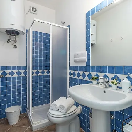 Lejlighedshotel Le Dimore Di Nettuno 4*